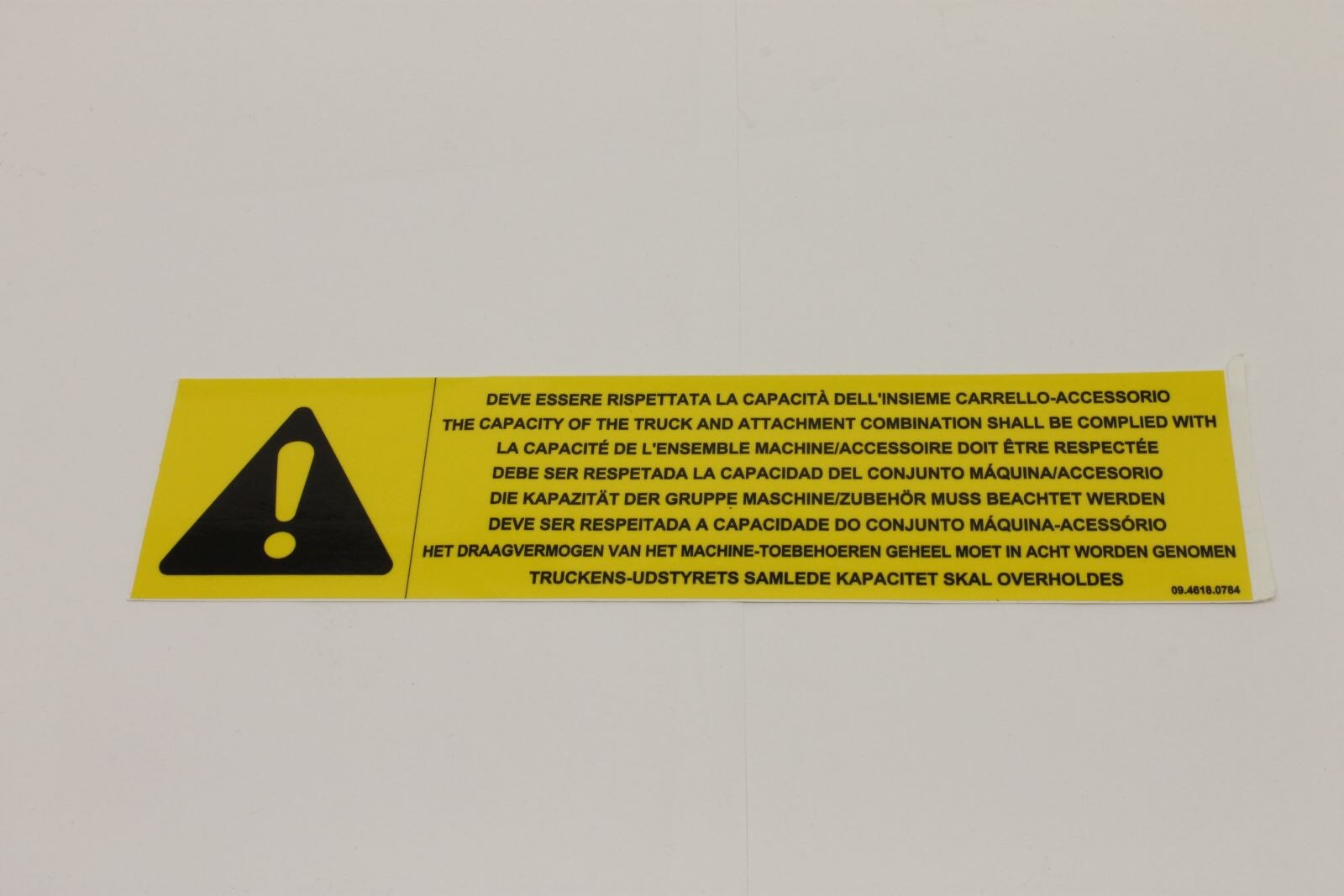 Genie Part # 09.4618.0784GT – Decal Combination The Truck And Attachm.