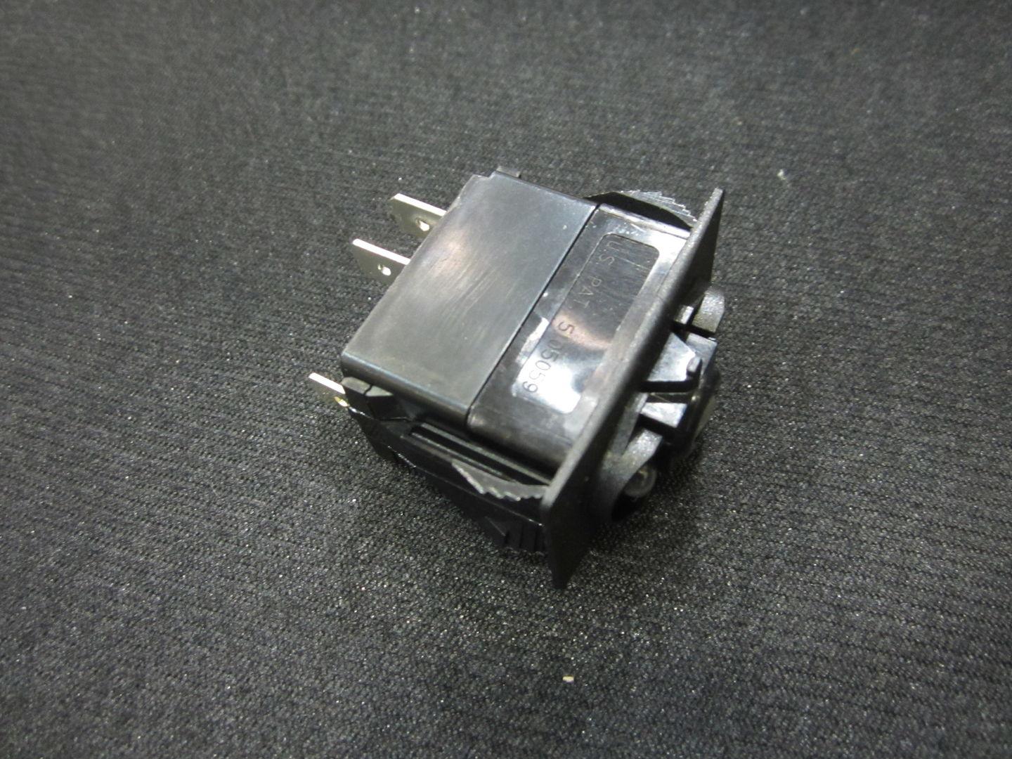 10836509 Switch, Rocker Carlingswitch | JLG