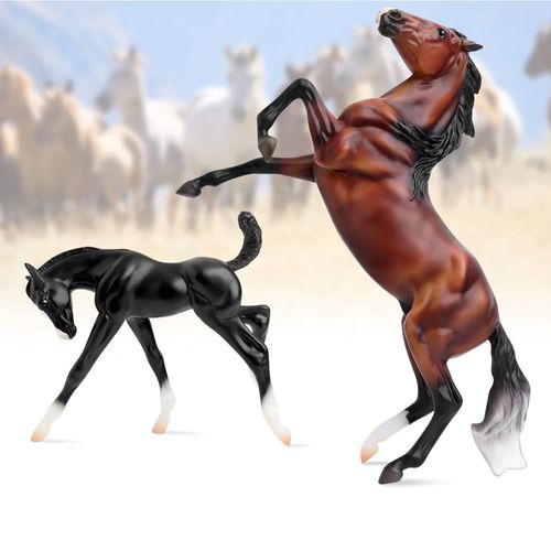 MUSTANG WITH FOAL SET
