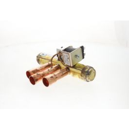 Lennox 42W58 Reversing Valve With Coil